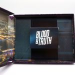 blood and truth ps4 vr press kit pappschachtel geoeffnet